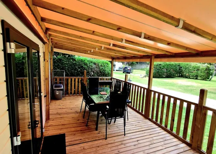 邦雷特德拉酒店 3* Caylus