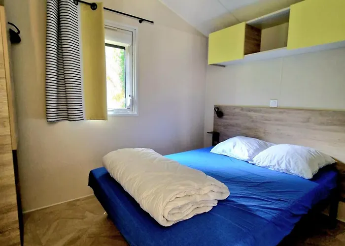 邦雷特德拉酒店 3*