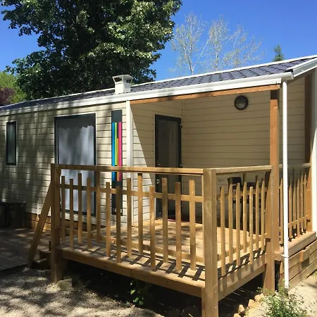 De La Bonnette 캠프장 3*