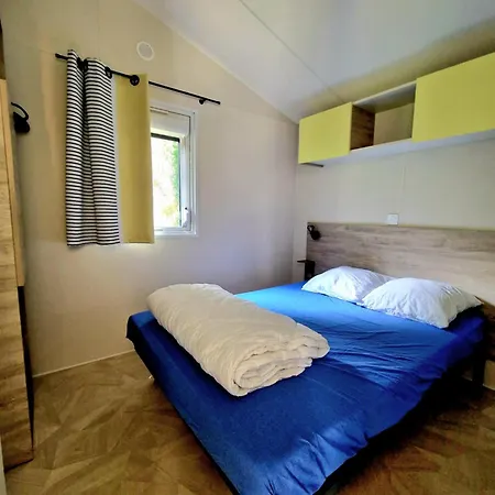 De La Bonnette 3*